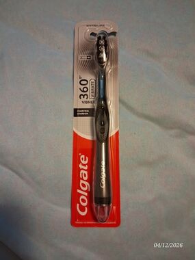 Colgate 360° Charcoal Vibrating Toothbrush - Charcoal